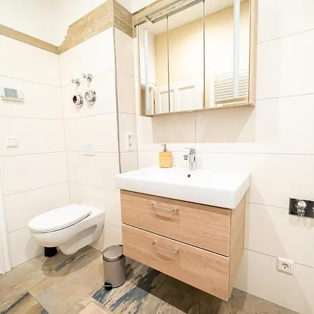 Fhre Premium D7 Weimar 3 Bedroom Apartment