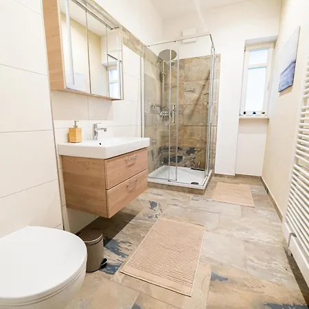 Fhre Premium D7 Weimar 3 Bedroom Apartment Weimar (Thuringia)