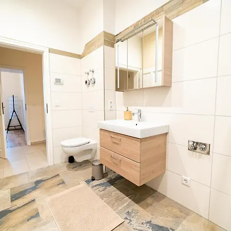 Fhre Premium D7 Weimar 3 Bedroom Apartment *